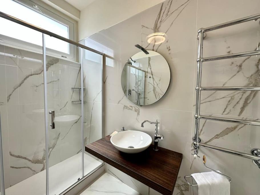 Rooftop Apt - Jacuzzi & Panoramic View Apartamento *