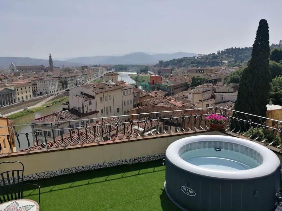 Apartamento Rooftop Apt - Jacuzzi & Panoramic View